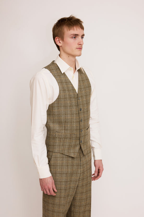 K&S Vesti - Skjöldur Cunningham