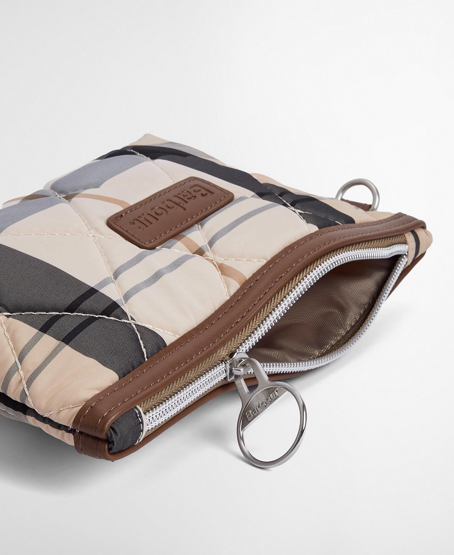 Barbour Taska Quilted Tartan