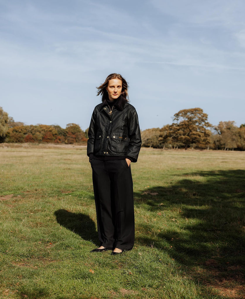 Barbour Vaxjakki Crop Beadnell Black – Kormákur & Skjöldur Barbour Vaxjakki Crop Beadnell Black – Kormákur & Skjöldur