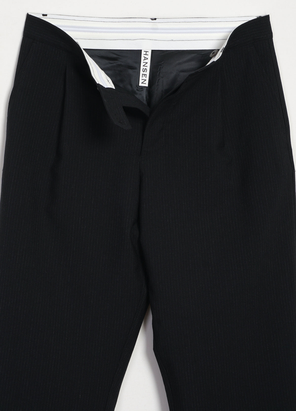 hansen-buxur-sune-wool-pin-black