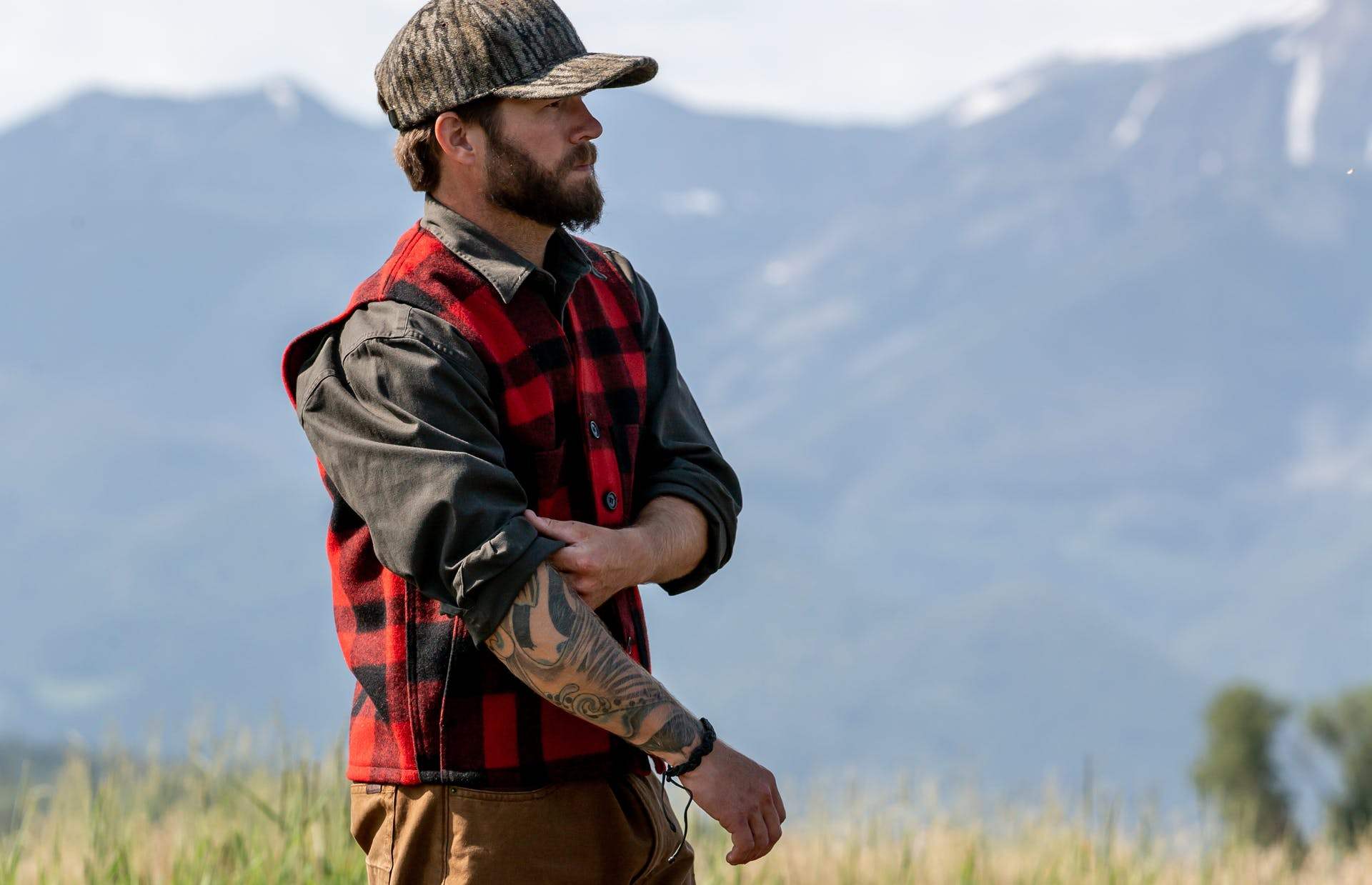 Filson Vesti - Mackinaw Wool Vest - Red Black - Kormákur & Skjöldur