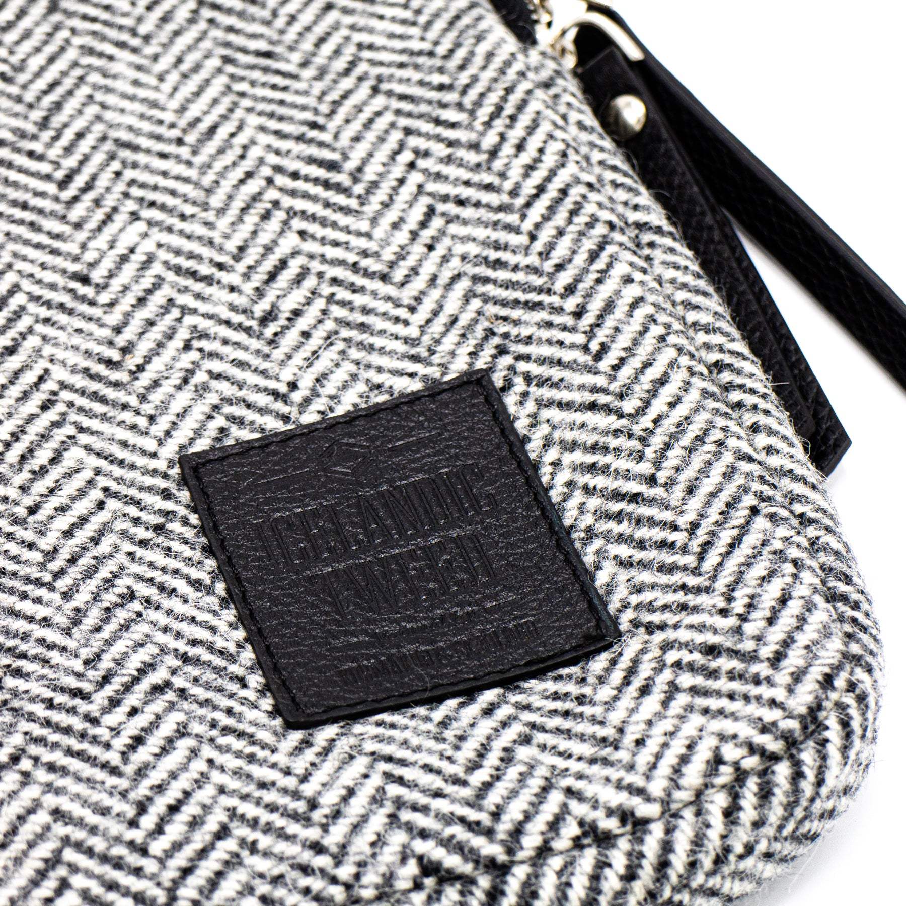 K&S Icelandic Tweed - Tölvutaska 13"/14" - Úlfur Í Sauðagæru - Kormákur & Skjöldur