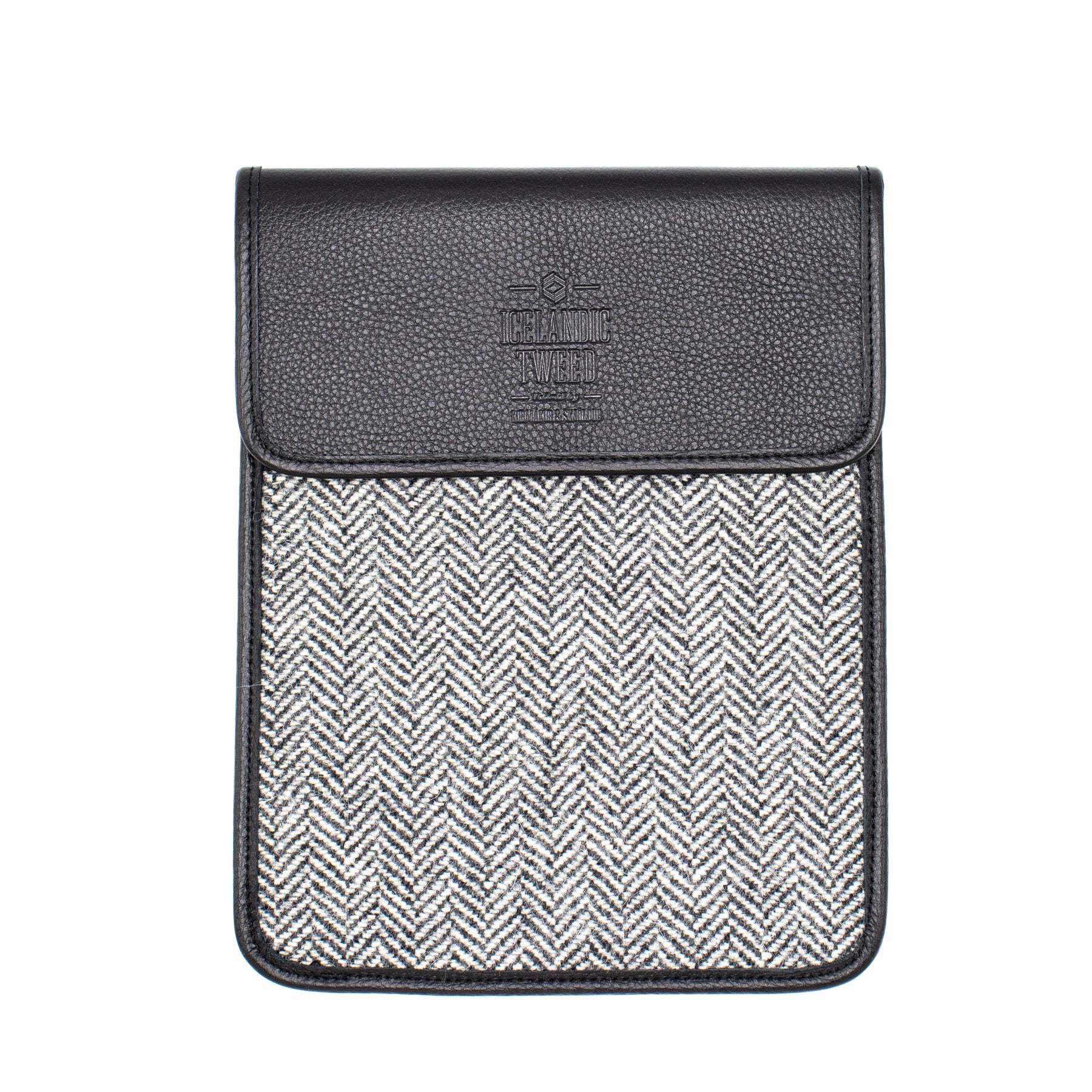 K&S Icelandic Tweed - iPad Hulstur - Úlfur Í Sauðagæru - Kormákur & Skjöldur